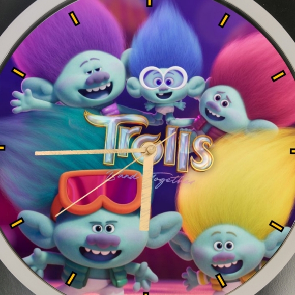 Trolls band together clock - Picture 3 of 5